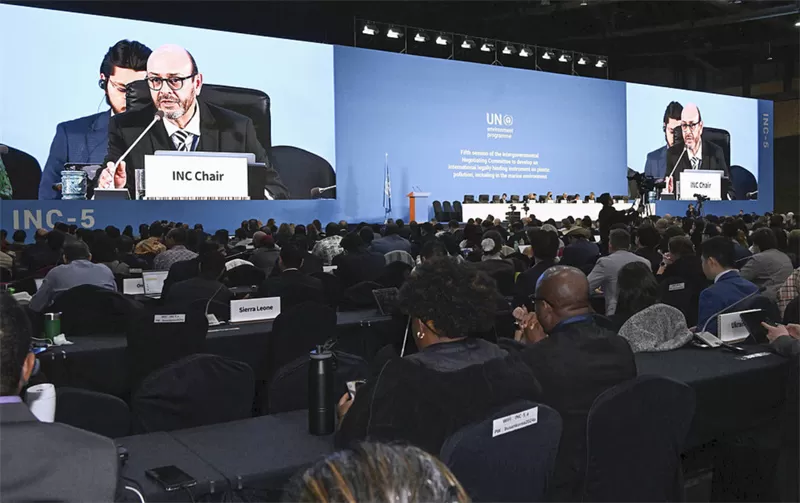 Global Plastics Pact Talks Fail To Reach Deal