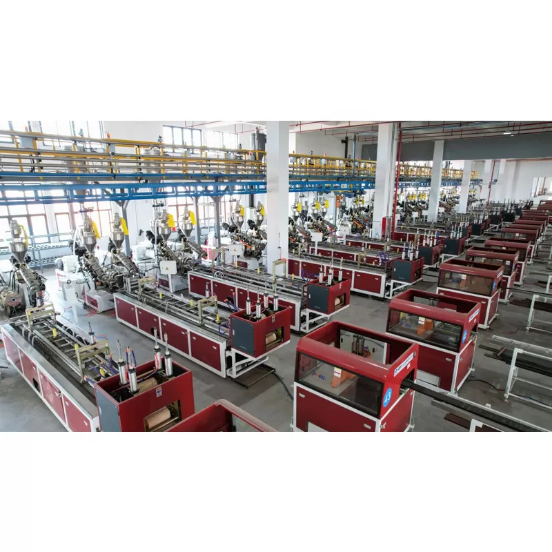PP PE Wood Plastic WPC Decking Floor Extrusion Line
